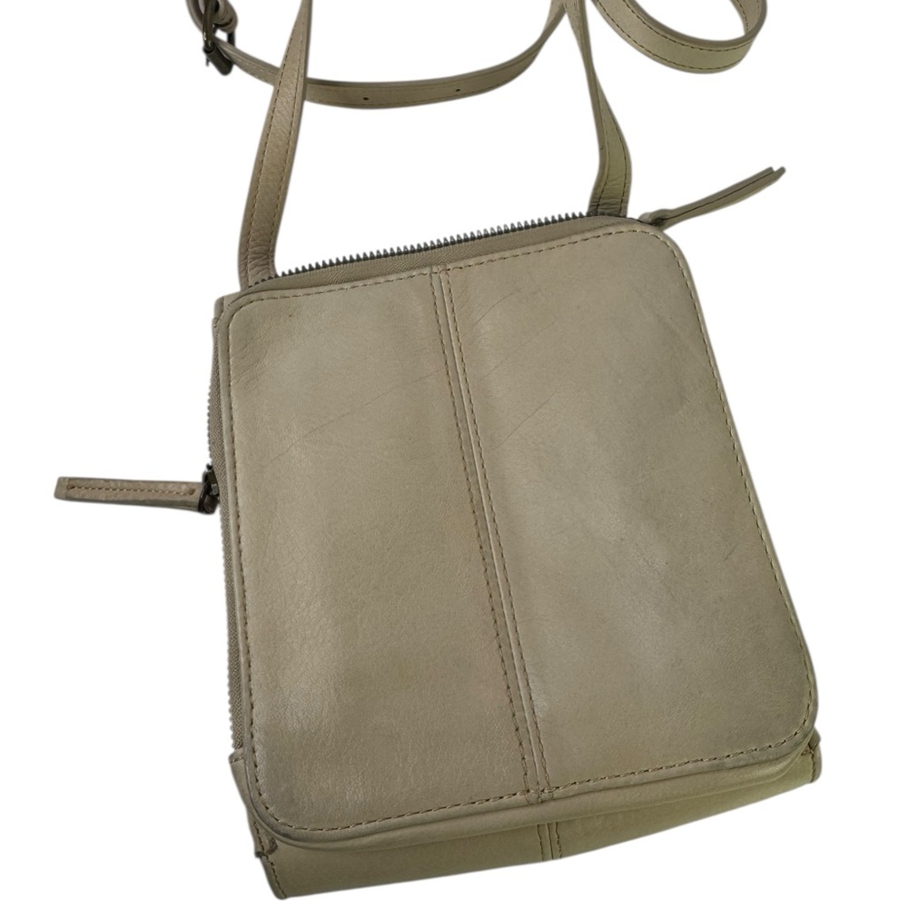 American Leather Co. Kansas RFID Crossbody Bag stone color - Picture 6 of 8